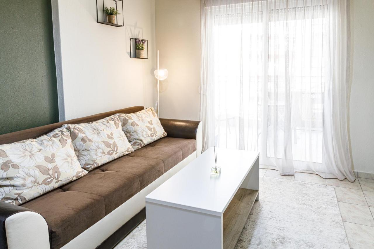 Blaze Studios & Apartments Xánthi Luaran gambar
